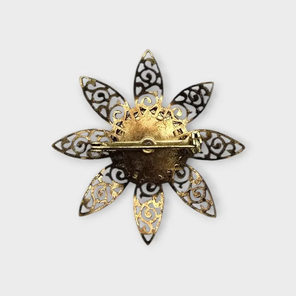 Source Unknown gold accessories styled